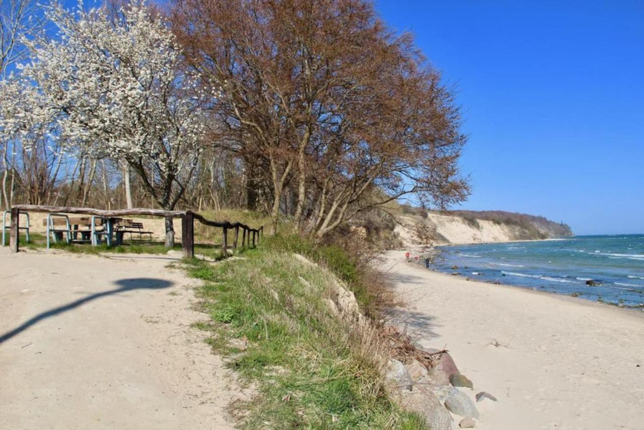 Ferienwohnung Walfisch Inkl Strandkorb Goehren  Exterior photo
